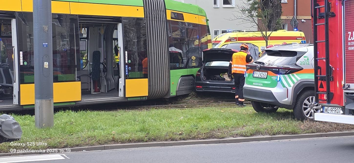 ZDERZENIE Z TRAMWAJEM