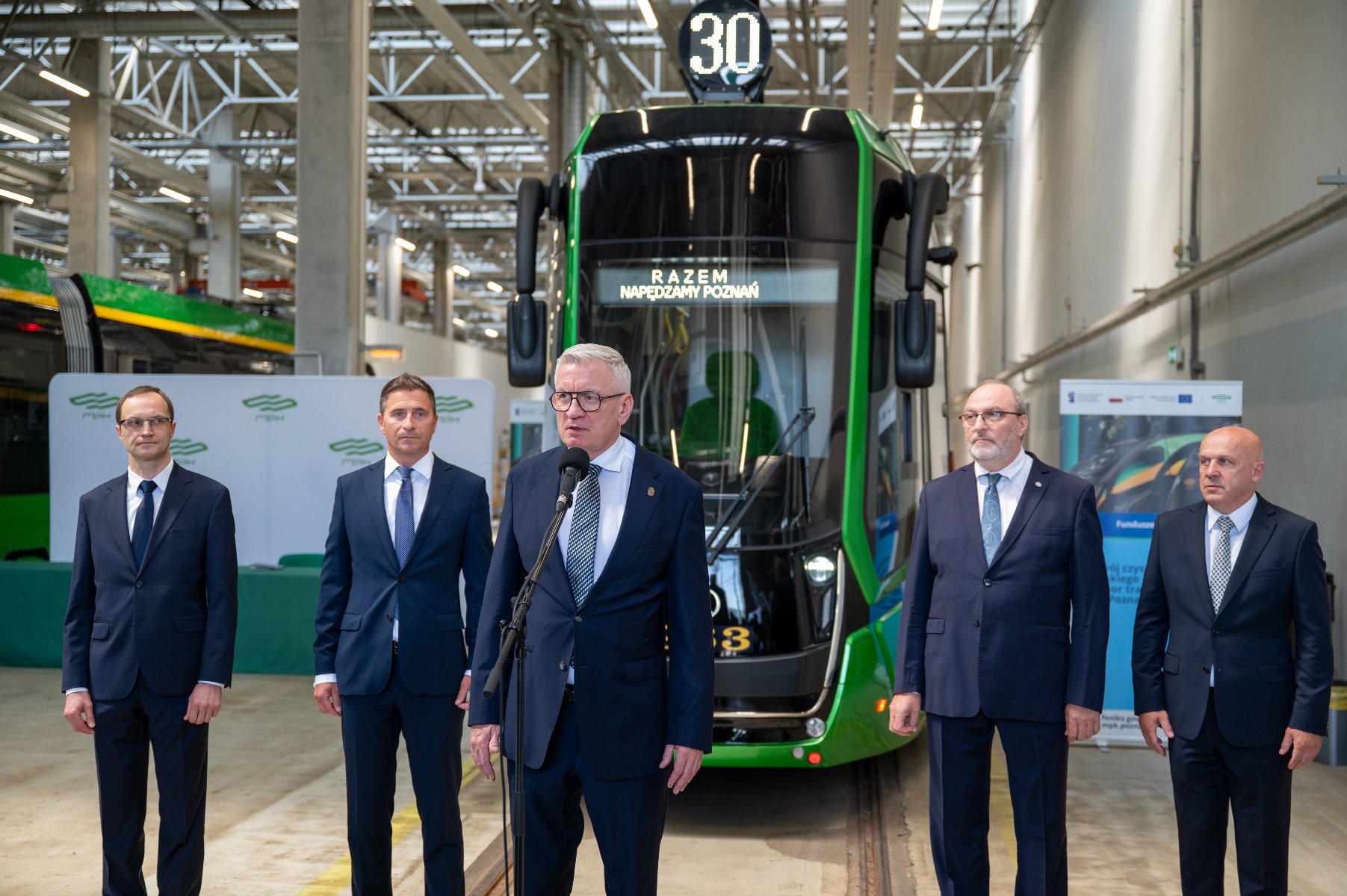 UMOWA NA NOWE TRAMWAJE